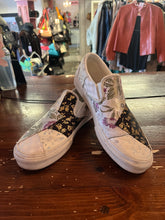 Charger l'image dans la galerie, Vans Patchwork Slip-On Shoes (Women’s 10.5/ Men’s 9)