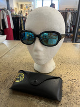 Cargar imagen en el visor de la galería, Ray Ban Chromance Jackie Ohh Sunglasses