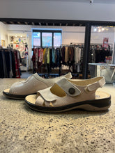 Cargar imagen en el visor de la galería, Biotime Comfort Sandals (Size 42 = 11)