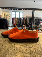 Charger l'image dans la galerie, Orange Slip On Sneakers (Size 41/Fits 8)