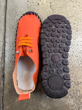 Charger l'image dans la galerie, Orange Slip On Sneakers (Size 41/Fits 8)