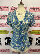 Load image into Gallery viewer, Vintage Emma James Ruffle Button Blouse (Size 12P)