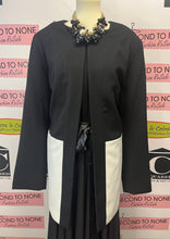 Load image into Gallery viewer, B&W Dress Coat (Size 18)