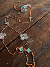 Cargar imagen en el visor de la galería, Lauren G Adams Turquoise Clover Necklace