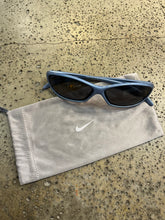 Cargar imagen en el visor de la galería, Vintage 2000s Nike Sport Micro Sunglasses