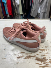Load image into Gallery viewer, Puma Vikky V2 Pink Suede Basketball Shoes (Size 8)