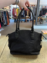 Cargar imagen en el visor de la galería, Jones New York Felicity Satchel Purse