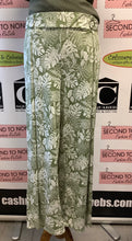 Load image into Gallery viewer, Robert Louis Green Palm Leaf Pants (Size 2X)
