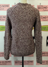 Load image into Gallery viewer, Chunky Knit Plum Sweater (Size L)