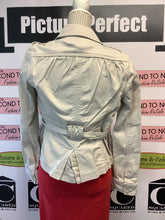 Cargar imagen en el visor de la galería, Tommy Hilfiger Tie Waist Utility Jacket (Size S)