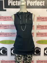 Cargar imagen en el visor de la galería, Under Armour Activewear Vest (Size M)