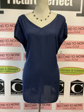 Cargar imagen en el visor de la galería, DR2 Navy Sleeveless Tank (Size 2X)