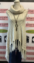 Cargar imagen en el visor de la galería, Cowl Neck Poncho (Size O/S)