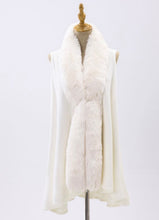 Cargar imagen en el visor de la galería, Faux Fur Trimmed Vest -One Size (4 Colors)