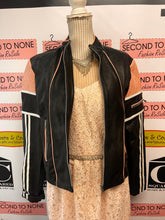 Charger l'image dans la galerie, Unik Pink & Black Leather Moto Jacket (Size XL - fits M/L)