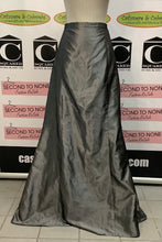 Load image into Gallery viewer, Alfred Angelo Gun Metal 2 PC Gown (Size 14)