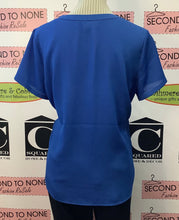 Load image into Gallery viewer, Van Heusen Royally Pleated Top (Size M)