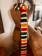 Charger l'image dans la galerie, HBC X-Long Stripes Chunky-Knit Scarf