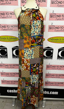 Load image into Gallery viewer, Portugal-Looking Maxi Dress (Size L)