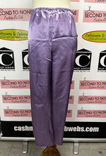 Load image into Gallery viewer, Satin 2-Piece Pyjamas Set (Size 2X)