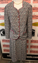 Load image into Gallery viewer, Vintage D'Allaird's 2-Piece Skirt Set (Size 12)