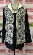 Load image into Gallery viewer, Melanie Lyne Bell Sleeve Top (Size S)