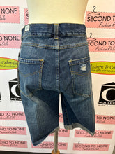 Load image into Gallery viewer, NWT CSG Denim Shorts (Size 30)