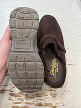 Charger l'image dans la galerie, Sketchers Wide Fit Memory Foam Clog Slippers (Size 8.5)