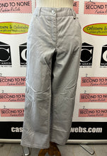 Cargar imagen en el visor de la galería, TanJay Grey Pants (Size Petite 6)