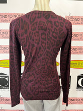 Cargar imagen en el visor de la galería, NWT Buffalo Wild Cheetah Print Top (Size S)