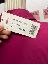 Cargar imagen en el visor de la galería, NWT S.Oliver Fuschia Blouse (Size 6)