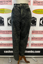 Cargar imagen en el visor de la galería, Love & Legend cid Wash Jeans (Size 12)