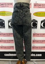 Cargar imagen en el visor de la galería, Love & Legend cid Wash Jeans (Size 12)
