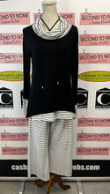 Load image into Gallery viewer, Orly Elegant B&W Stripe 2pc Pant Set (Size S)