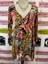 Load image into Gallery viewer, Demi Loon Pink Cheetah & Gold Paisley Top (Size XL)