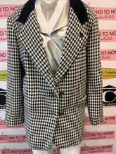 Load image into Gallery viewer, Vintage Wool Blend Houndstooth Blazer (Size 40/XL)