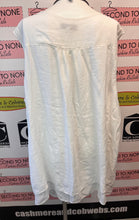 Charger l'image dans la galerie, Cristina B White Layered Tank Top (Size XXL)