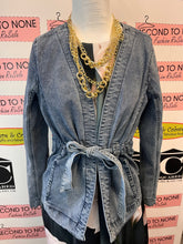 Cargar imagen en el visor de la galería, FDJ Muted Belted Denim Jacket (Size XS)