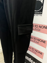 Cargar imagen en el visor de la galería, Cargo Jogging Pants