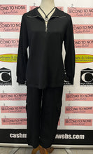 Cargar imagen en el visor de la galería, Half Zip Pull On Sweatshirt