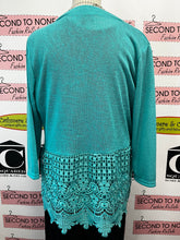 Cargar imagen en el visor de la galería, Lace-Trim Long Shrug (Only Teal Left!)