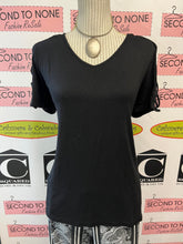 Load image into Gallery viewer, Yest Cold Shoulder Tee (Size 12)