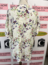 Load image into Gallery viewer, Point Zero Floral Top (Size XXL)