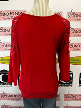 Charger l'image dans la galerie, Joseph Ribkoff Lace Shoulder Red Blouse (Size 6)