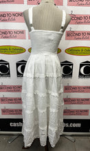 Cargar imagen en el visor de la galería, 100% Cotton Pretty Eyelet Sundress (Only 2 Colours Left!)
