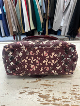 Charger l'image dans la galerie, Burberry Berry Nova Stars Supernova Check Tote (Authentic, Gently Used)