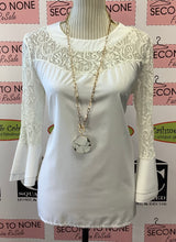 Load image into Gallery viewer, Lace Luxury Top (S)