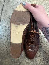 Load image into Gallery viewer, Vintage Hokus Pokus Brown Leather Lace Up Granny Boots (Size 7.5)