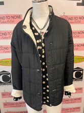 Load image into Gallery viewer, Reversible Quilted Jacket (Size Medium)