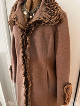 Charger l'image dans la galerie, Gilani Lace-Detailed Wool-Blend Light-Weight Coat (Size 14)